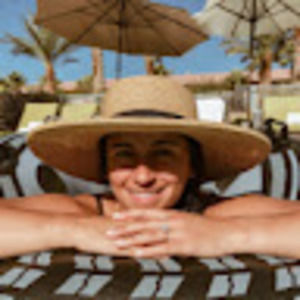 Meet your Posher, Jacqueline